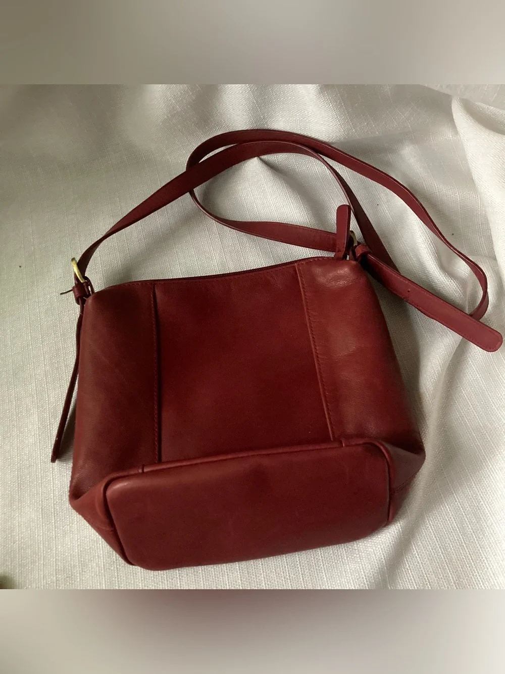 St. John's Bay Red 100% Cowhide Leather Outer Purse!
